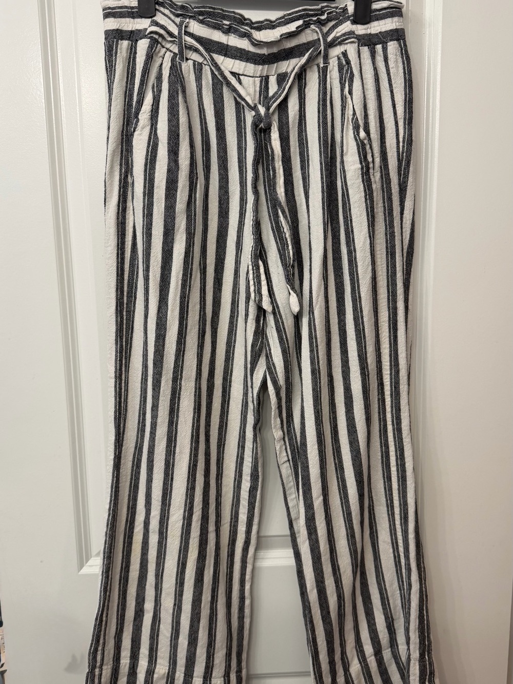 Jolt Black & White Striped Wide-Leg Linen Pants